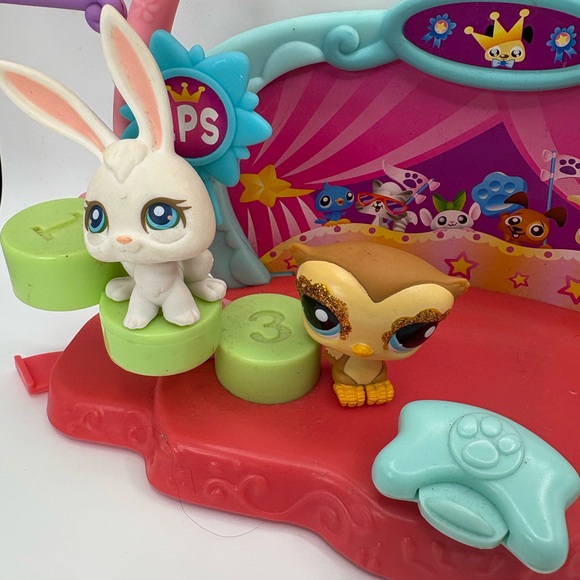 Littlest Pet Shop Circus Playset 🎪 w 3 Pets (Owl, Cat & Bunny - Picture 7 of 7
